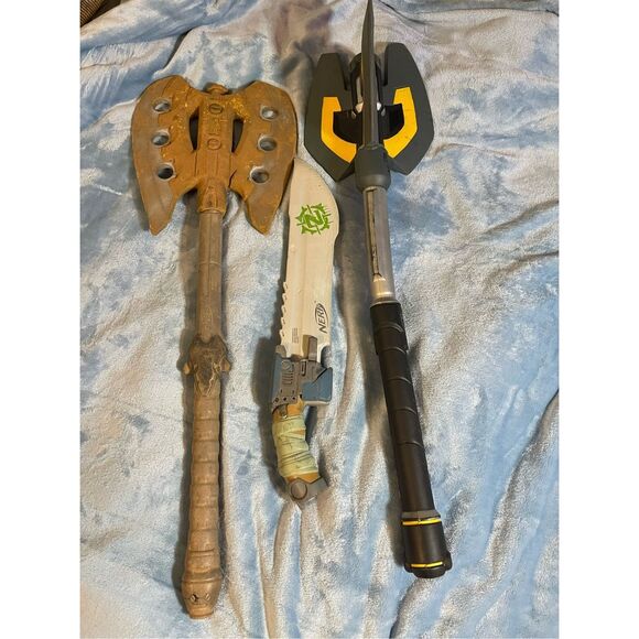 Collection of Nerf N Force Foam Melee Weapons - Picture 1 of 10